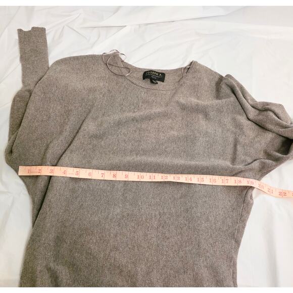 Joseph A. Sweater Women's Petite M Crew Neck Light Brown Long Baloon Sleeves - Picture 7 of 7